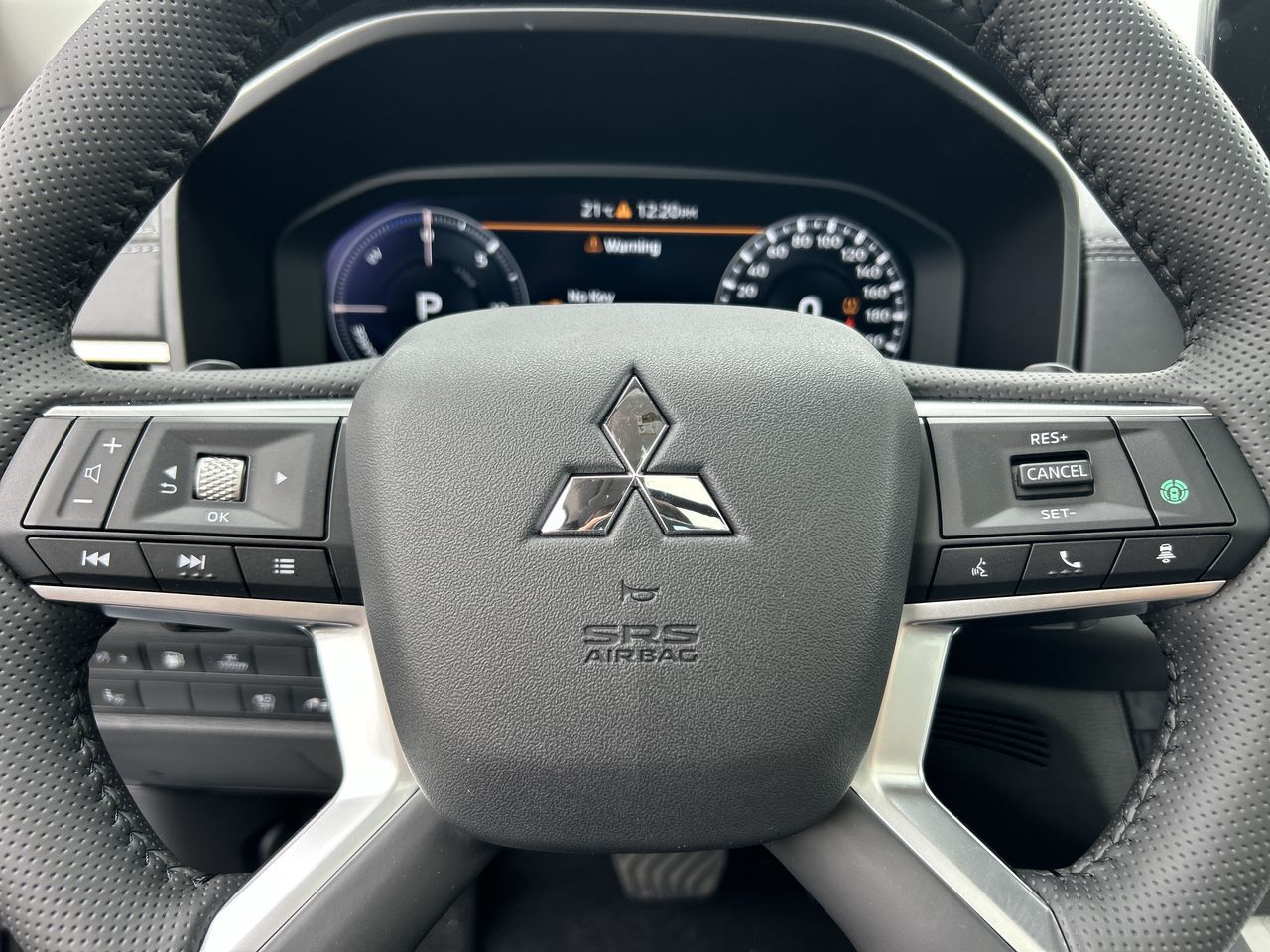 2025 Mitsubishi OUTLANDER PHEV in Mississauga, Ontario