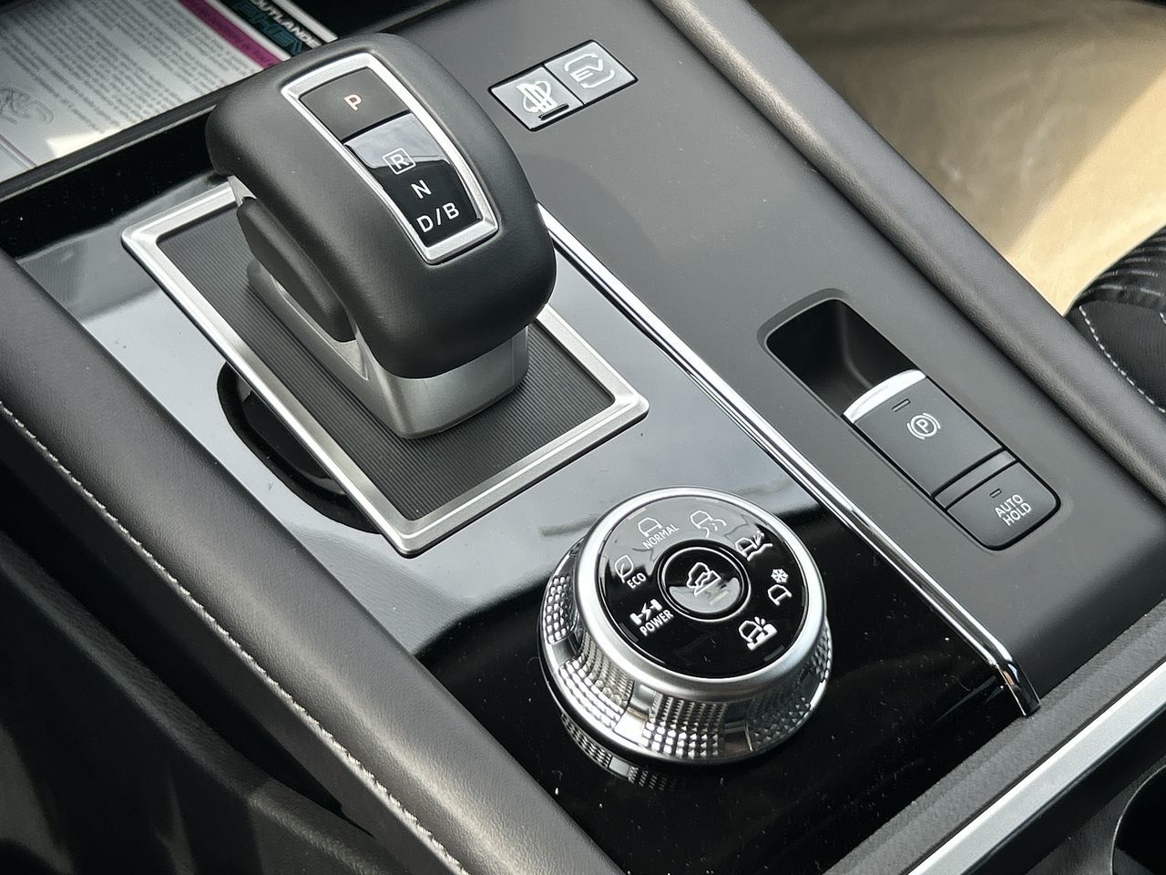 2025 Mitsubishi OUTLANDER PHEV in Mississauga, Ontario