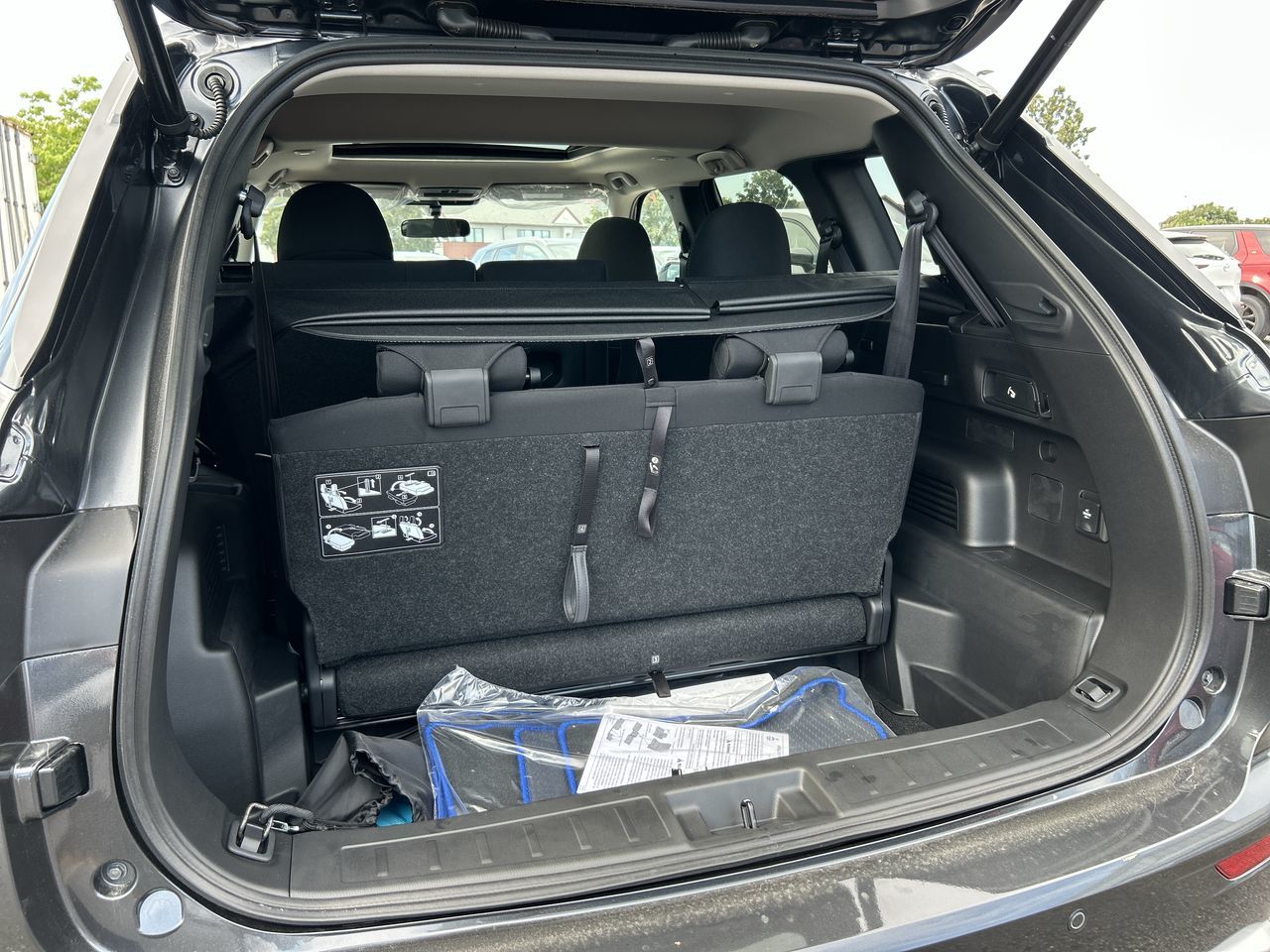2025 Mitsubishi OUTLANDER PHEV in Mississauga, Ontario