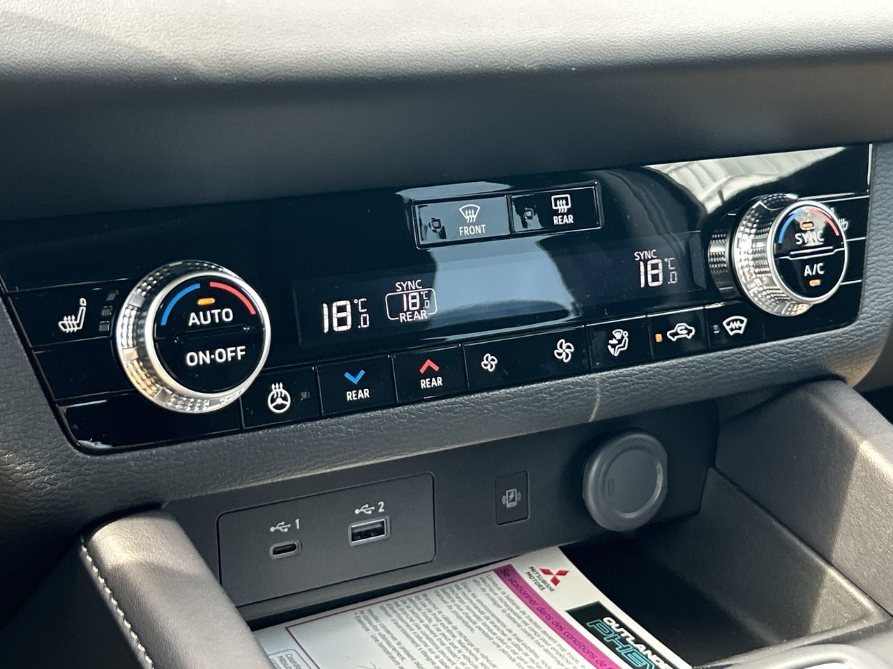 2025 Mitsubishi OUTLANDER PHEV in Mississauga, Ontario