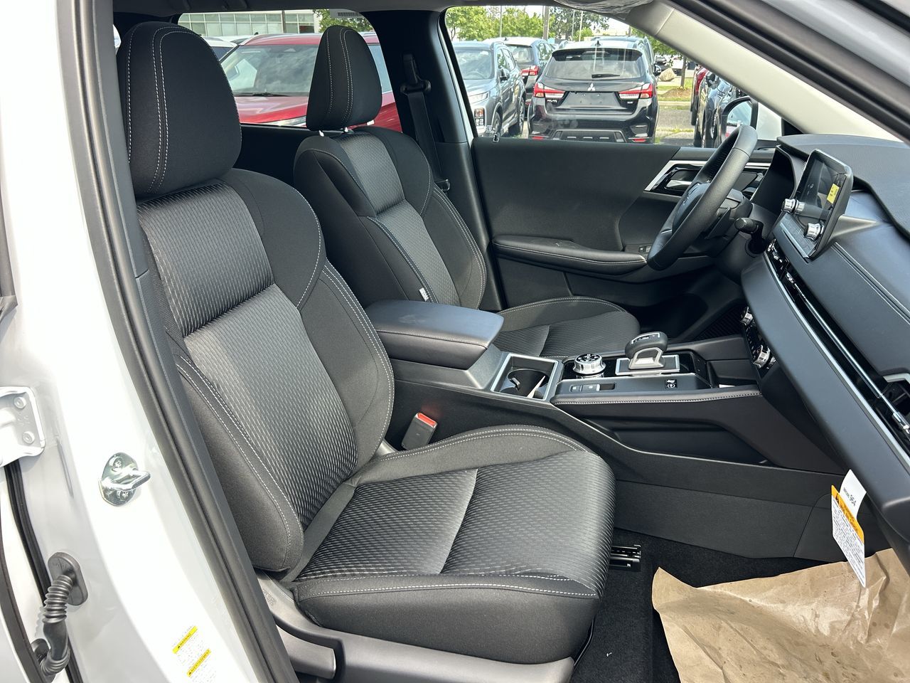 Mitsubishi OUTLANDER PHEV  2025 à Mississauga, Ontario