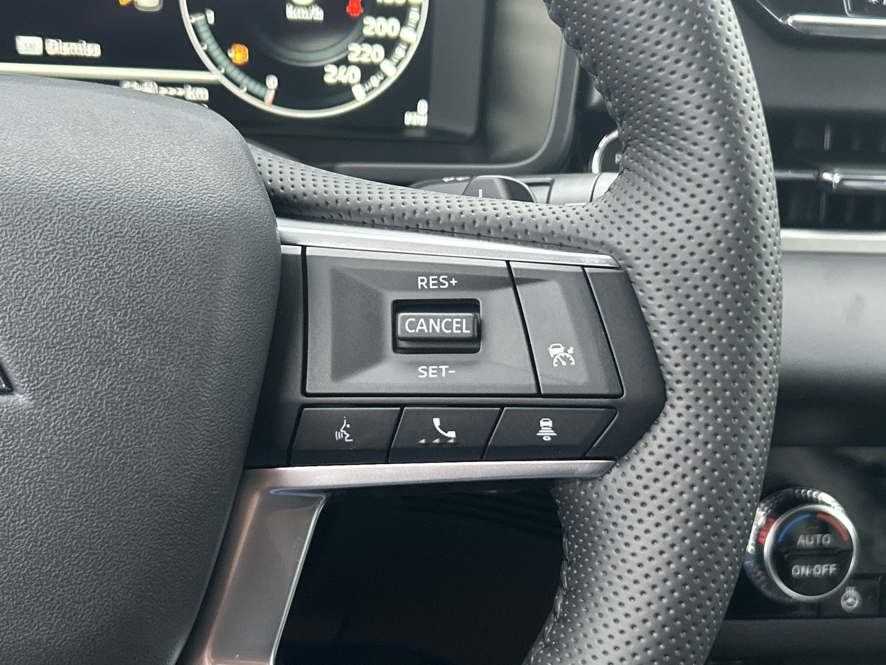 2025 Mitsubishi Outlander Plug-in Hybrid