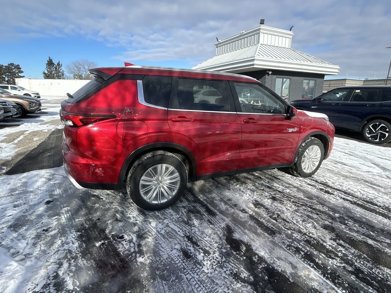 2025 Mitsubishi Outlander Plug-in Hybrid