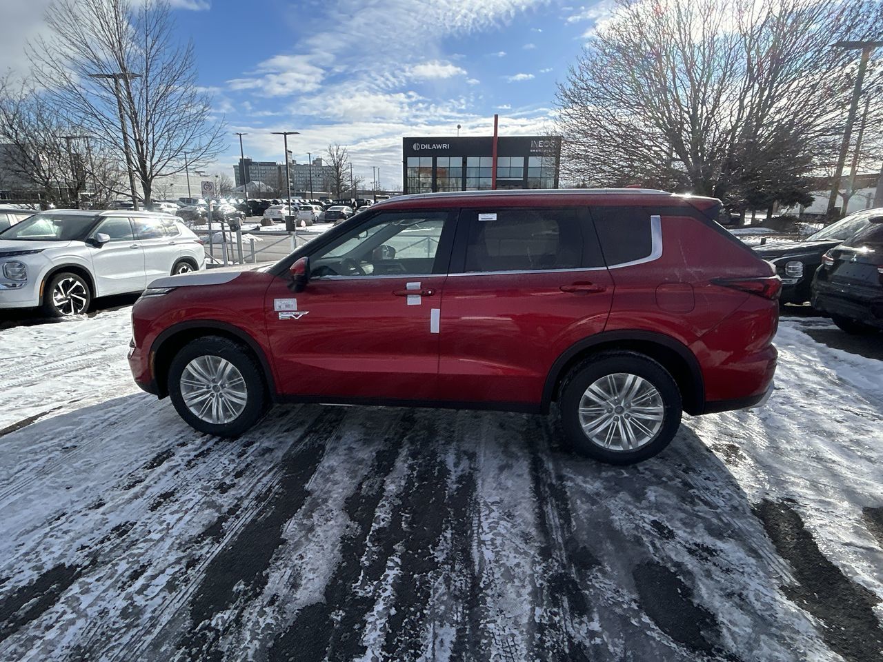2025 Mitsubishi Outlander Plug-in Hybrid