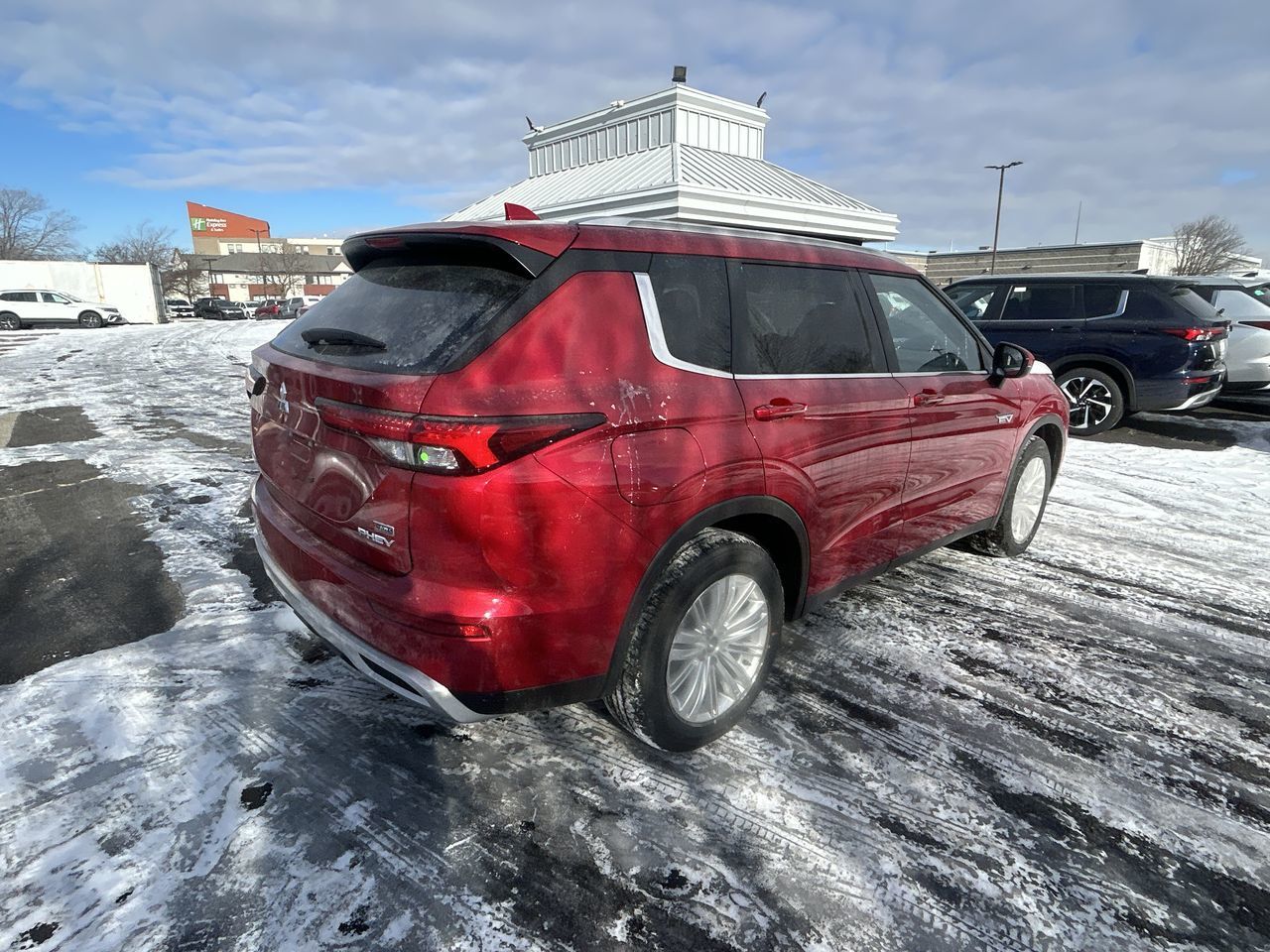 2025 Mitsubishi Outlander Plug-in Hybrid