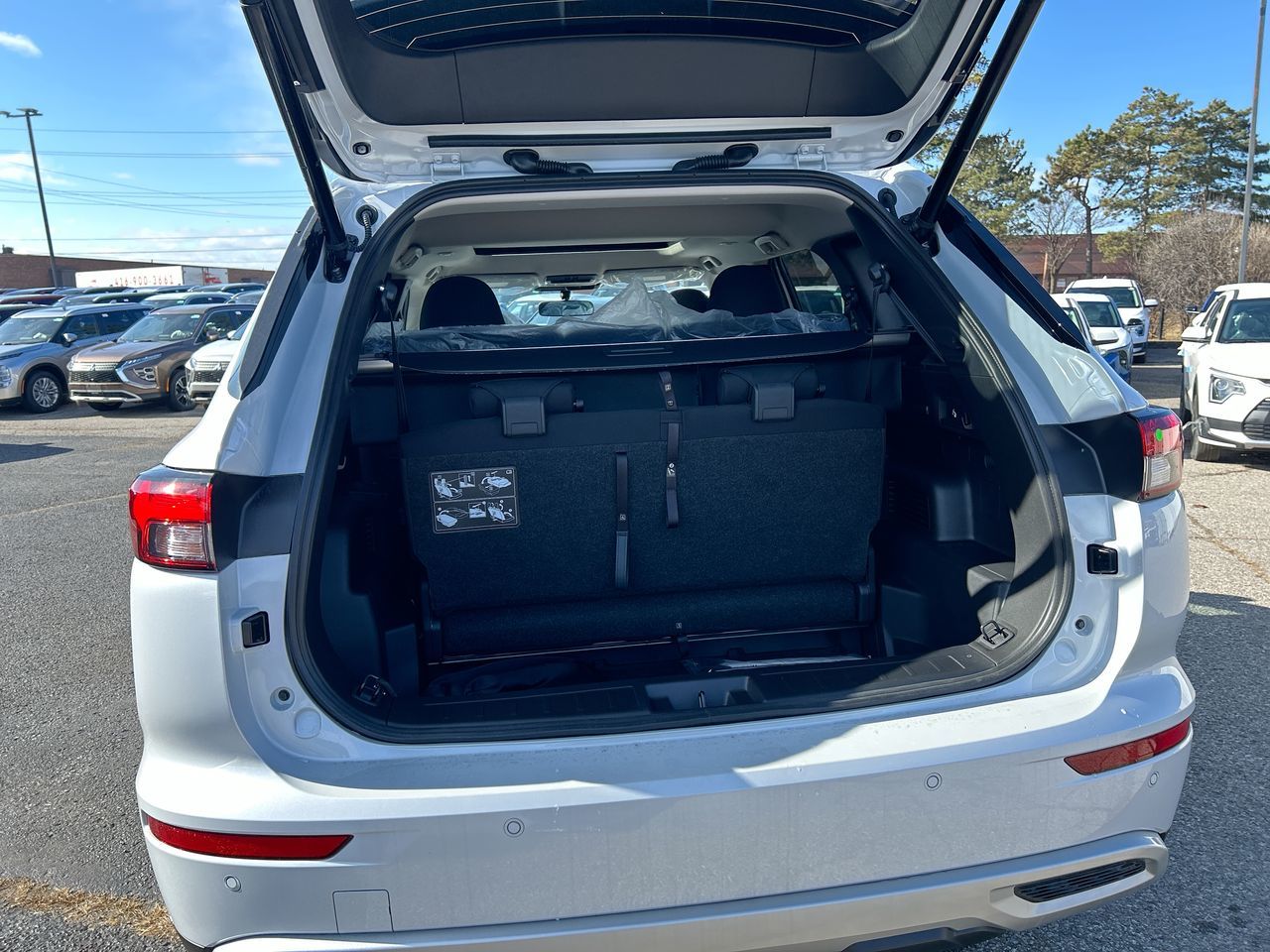 2025 Mitsubishi Outlander Plug-in Hybrid