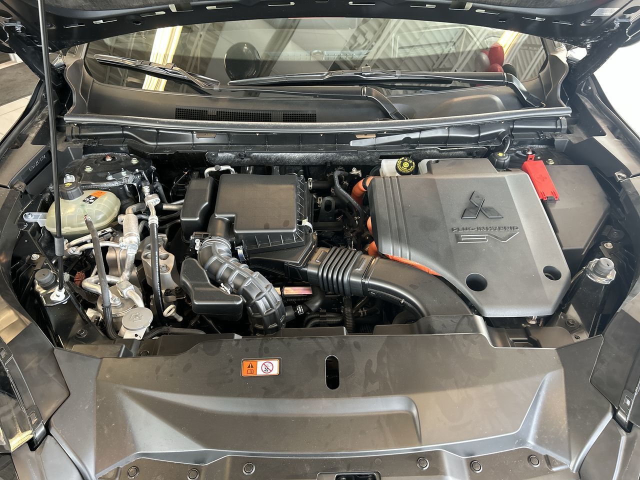 Mitsubishi Outlander Plug-in Hybrid  2025 à Mississauga, Ontario