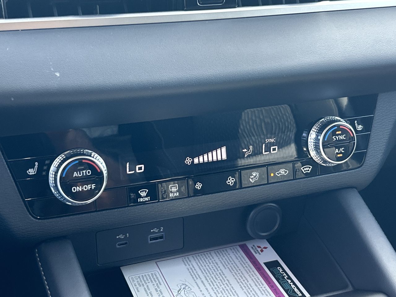 2025 Mitsubishi Outlander Plug-in Hybrid