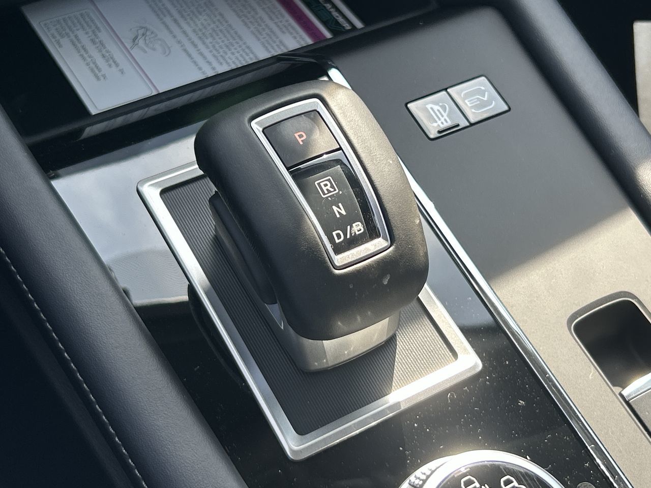 2025 Mitsubishi Outlander Plug-in Hybrid