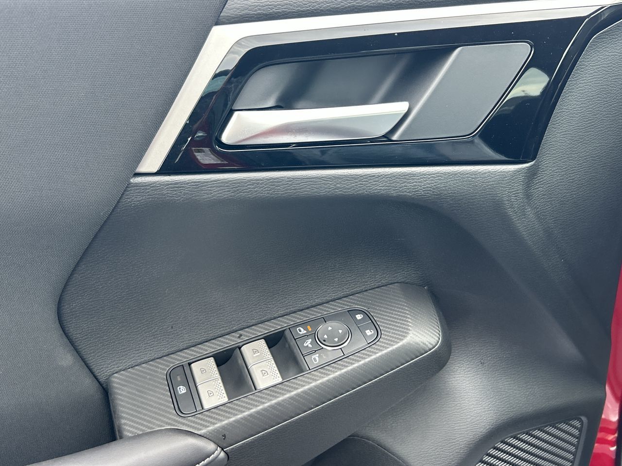 2025 Mitsubishi Outlander Plug-in Hybrid