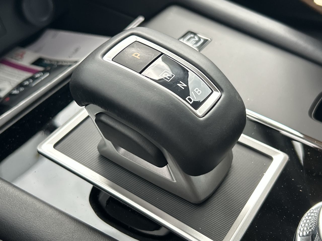 2025 Mitsubishi Outlander Plug-in Hybrid