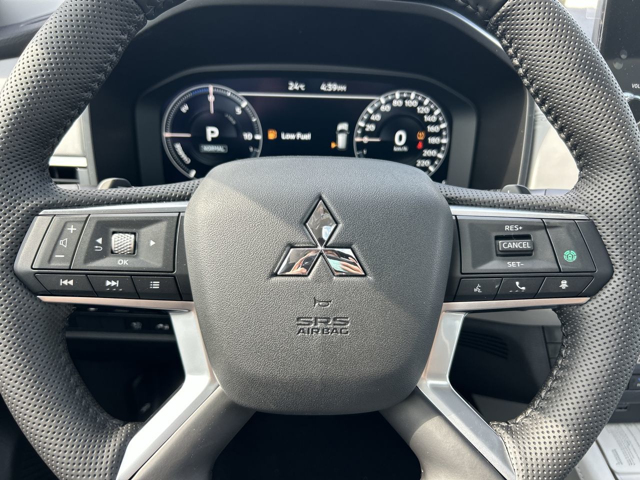 2025 Mitsubishi Outlander Plug-in Hybrid