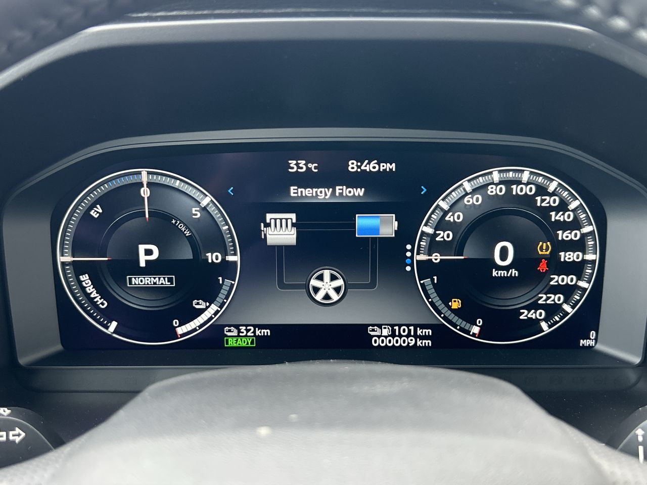 2025 Mitsubishi Outlander Plug-in Hybrid