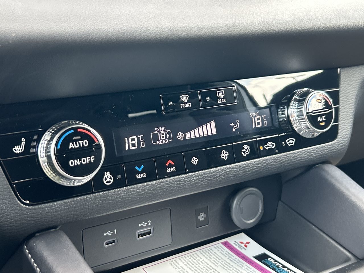 2025 Mitsubishi Outlander Plug-in Hybrid