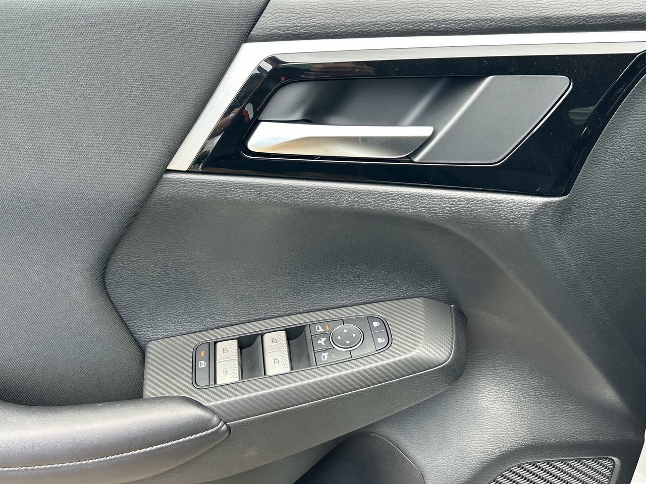 2025 Mitsubishi Outlander Plug-in Hybrid