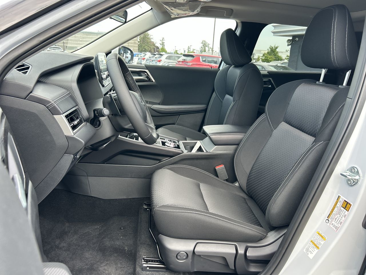 2025 Mitsubishi Outlander Plug-in Hybrid