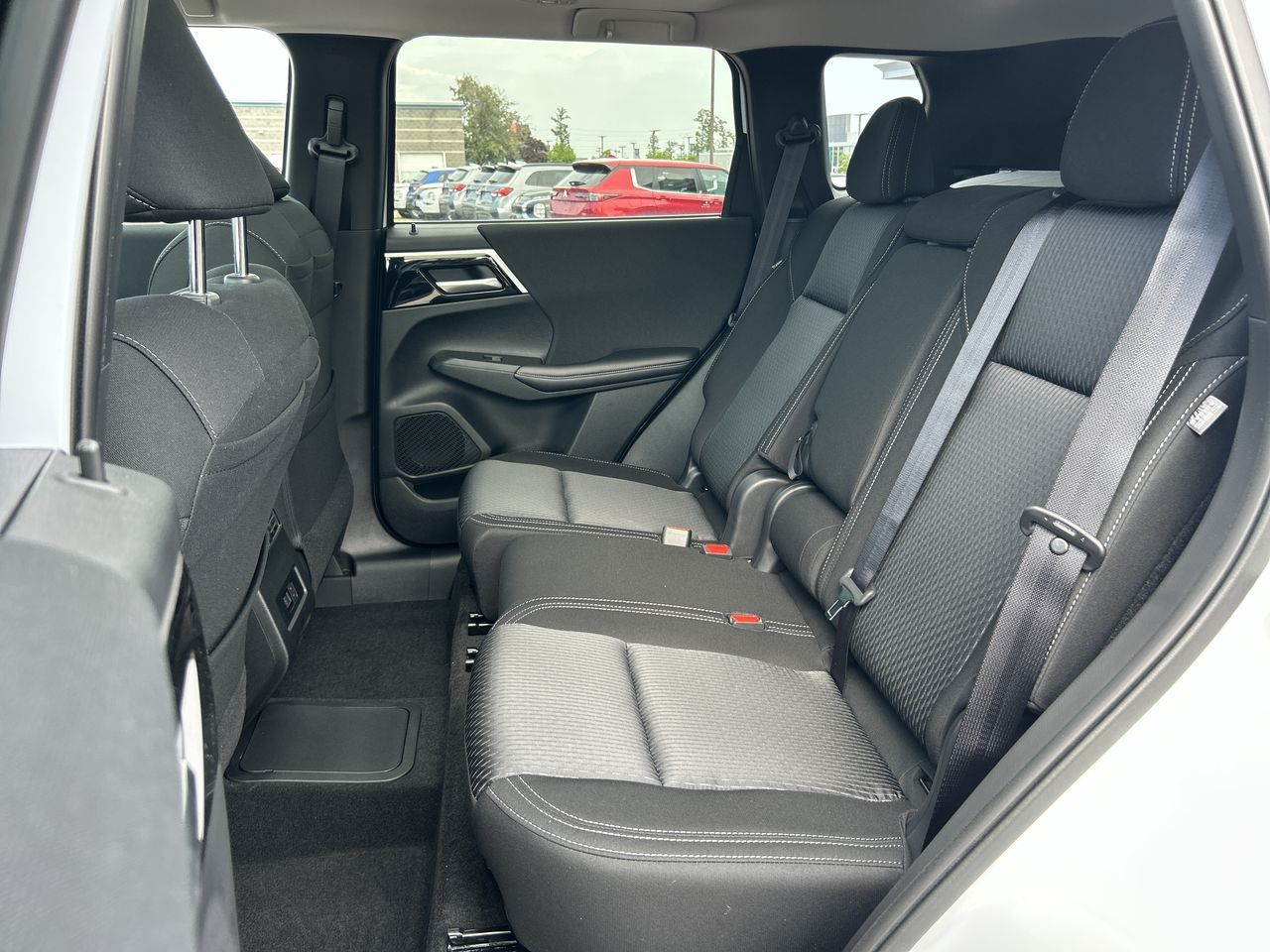 2025 Mitsubishi Outlander Plug-in Hybrid