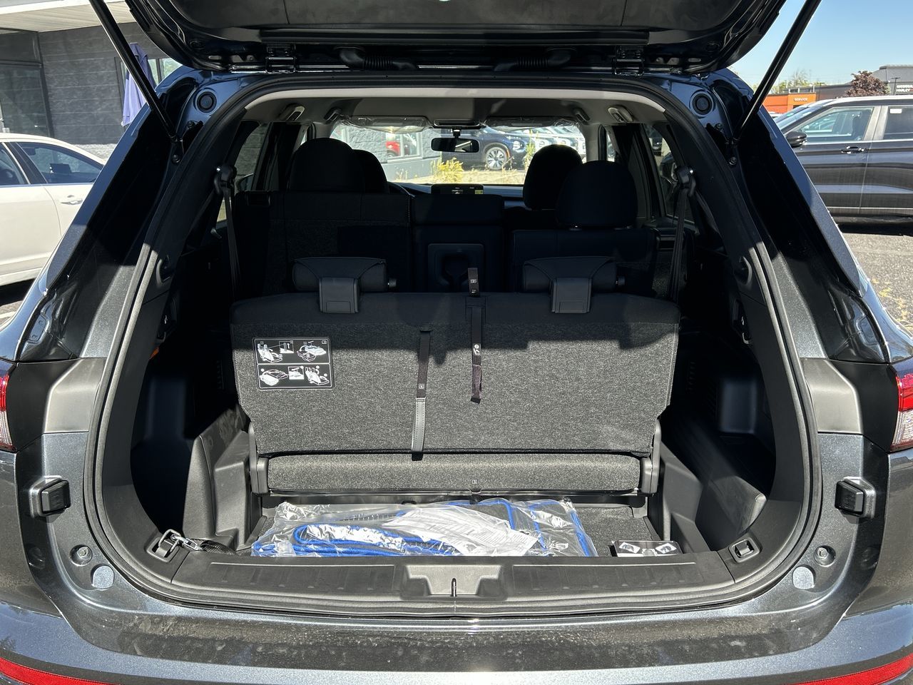 2025 Mitsubishi Outlander Plug-in Hybrid