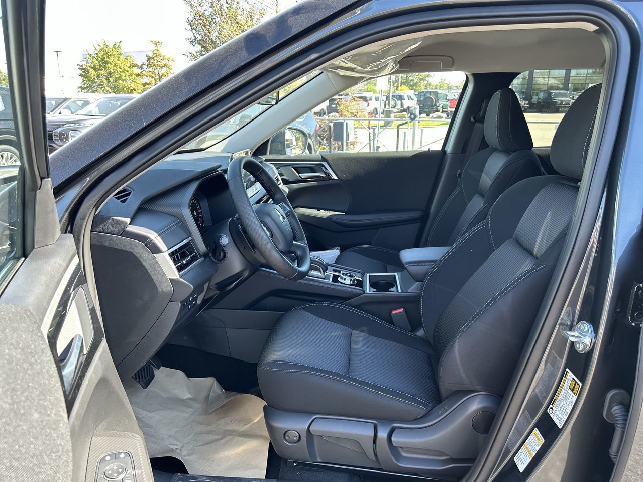 2025 Mitsubishi Outlander Plug-in Hybrid