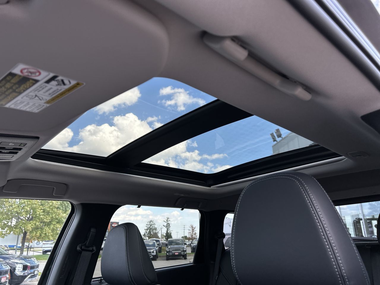 2025 Mitsubishi Outlander Plug-In Hybrid