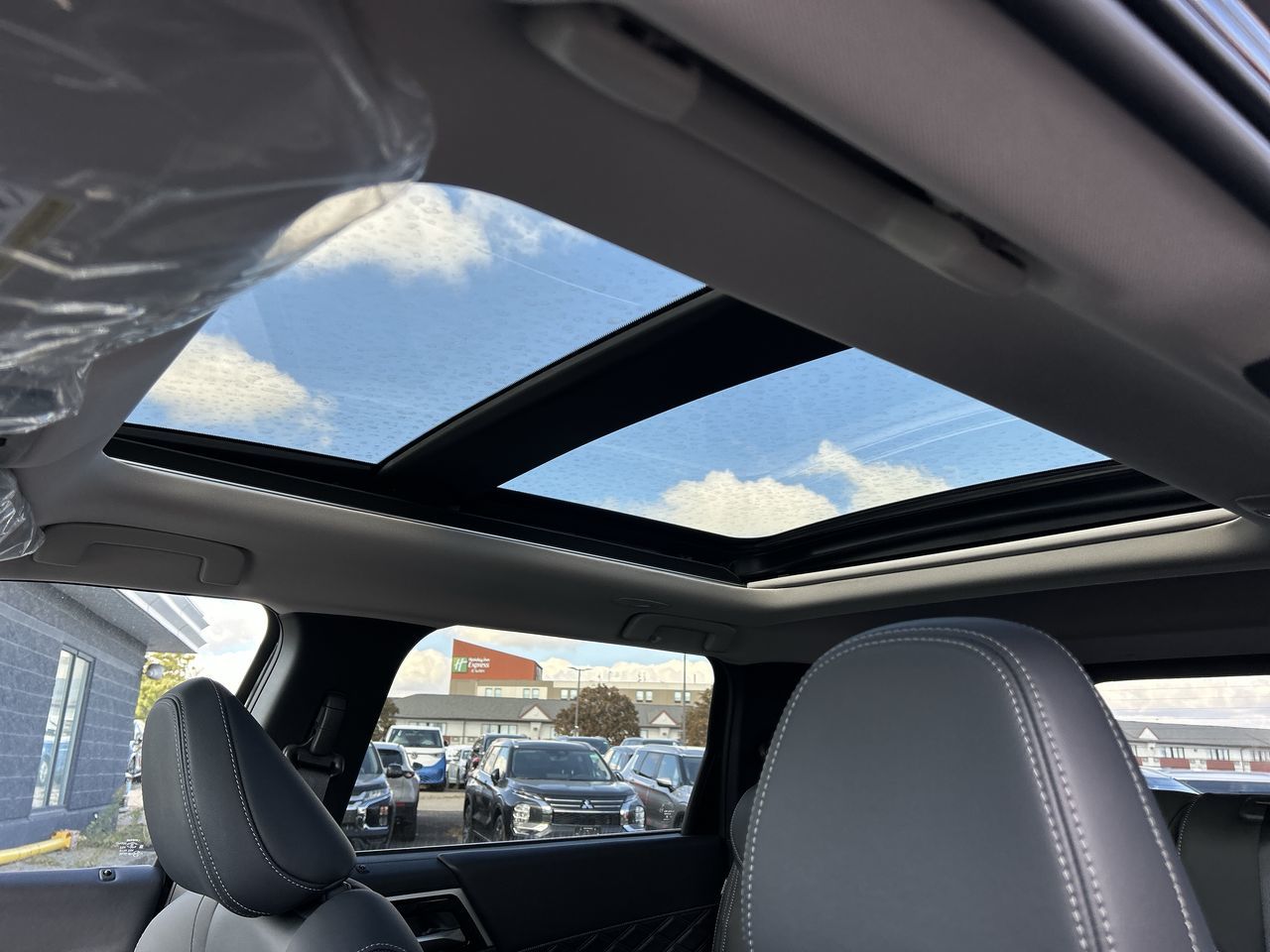 2025 Mitsubishi Outlander Plug-in Hybrid