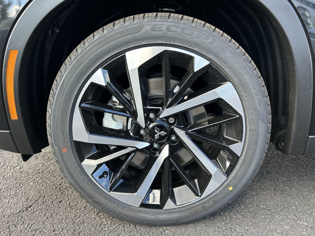 2025 Mitsubishi Outlander Plug-in Hybrid