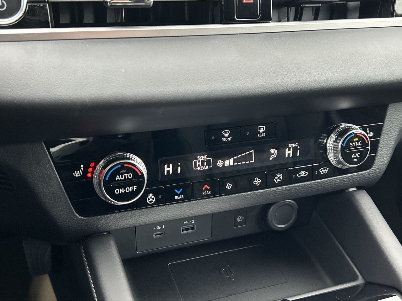 2025 Mitsubishi Outlander Plug-in Hybrid