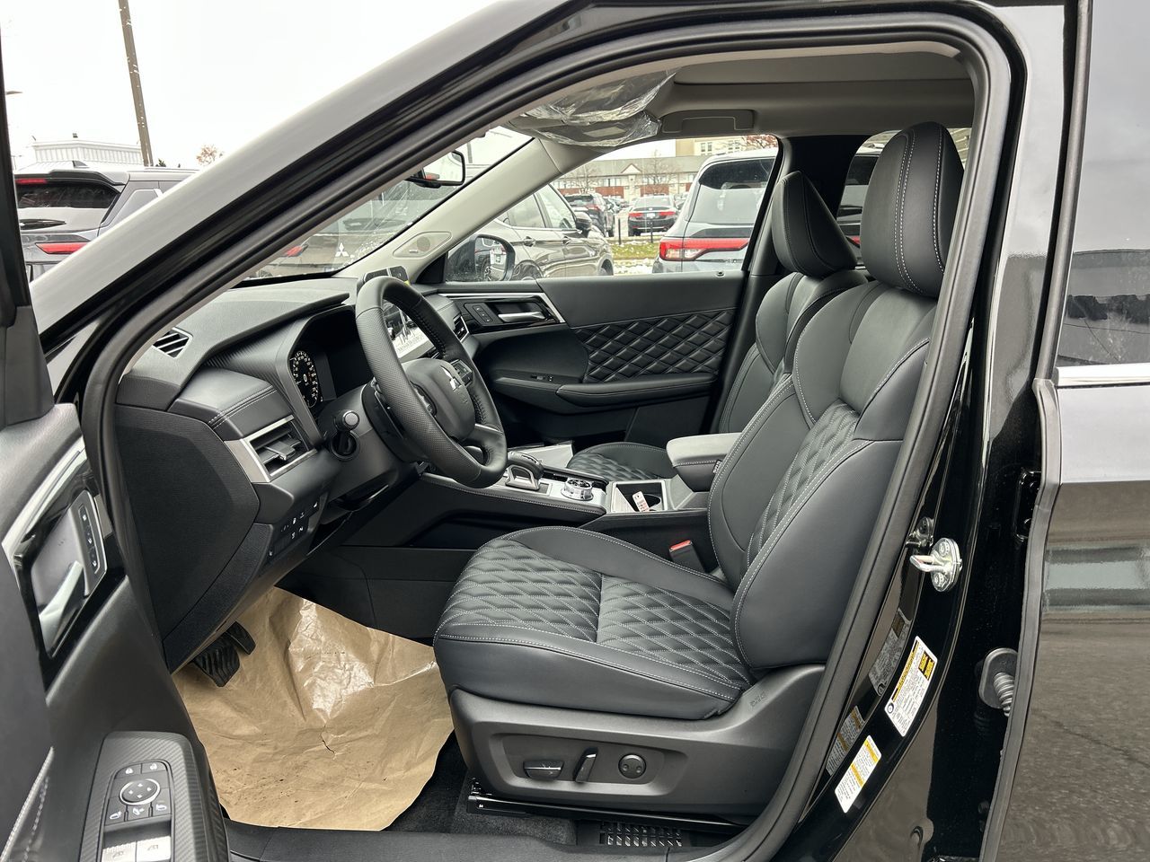 2025 Mitsubishi Outlander Plug-in Hybrid