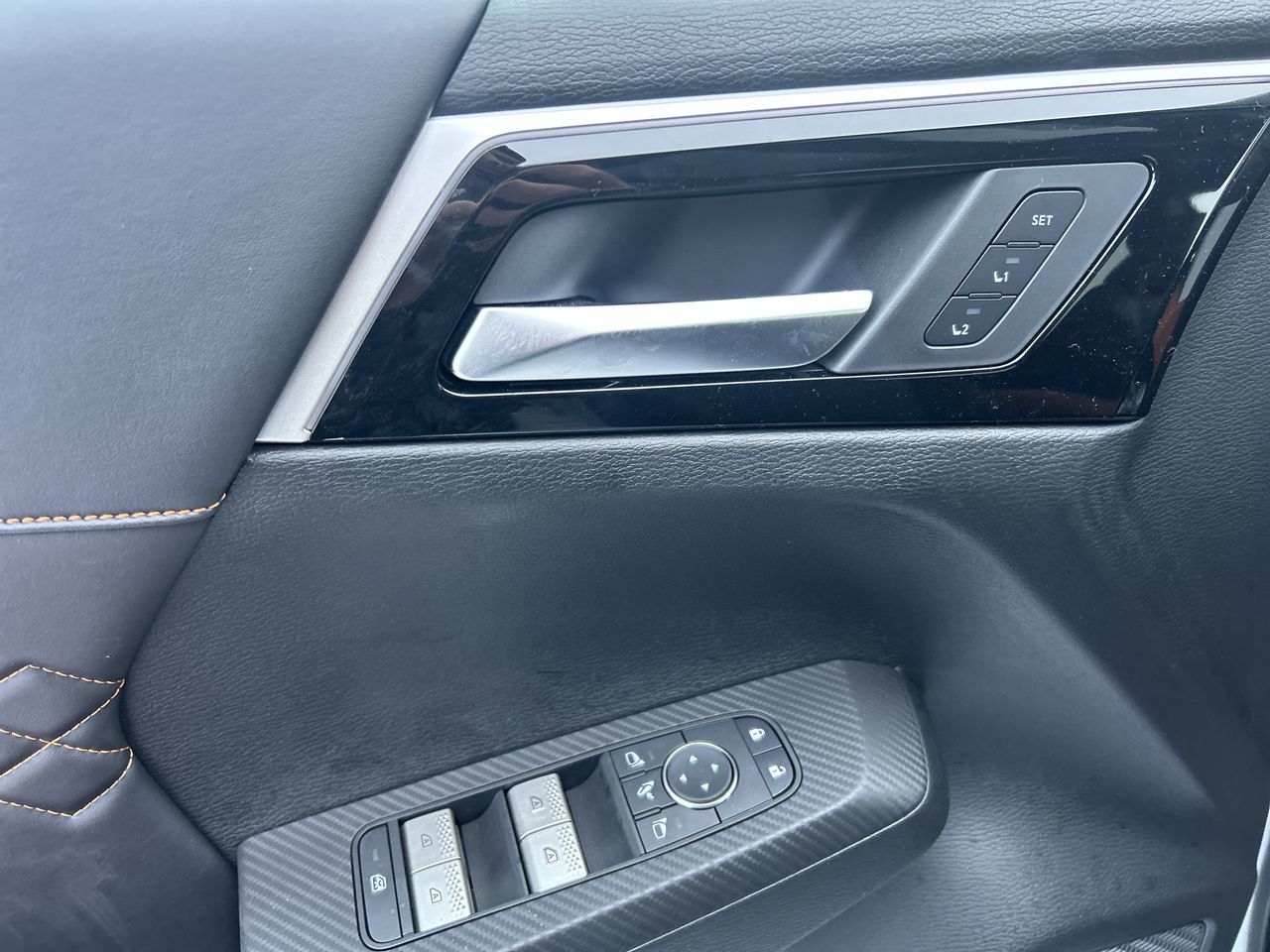 2025 Mitsubishi Outlander Plug-in Hybrid