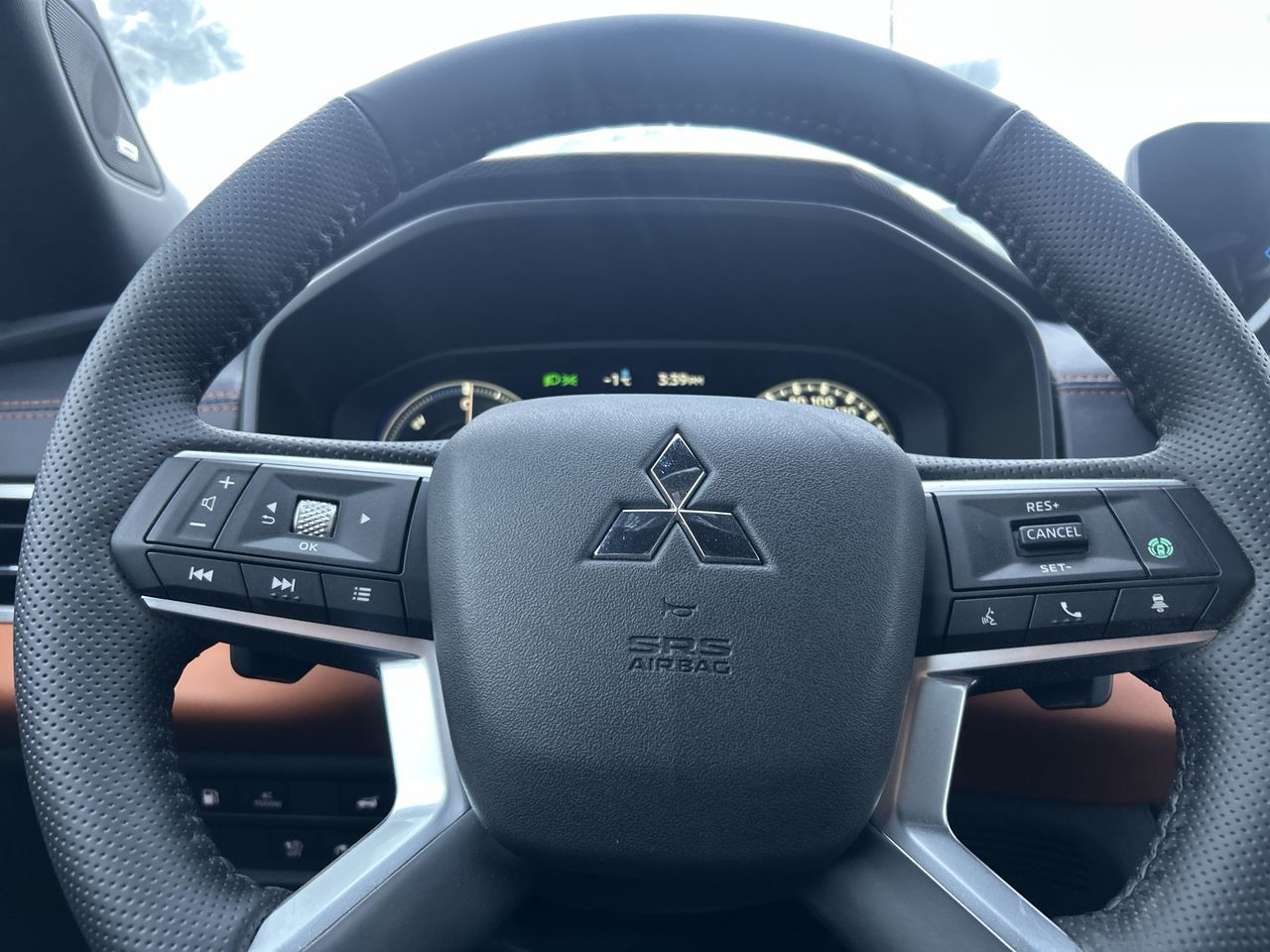 2025 Mitsubishi Outlander Plug-in Hybrid