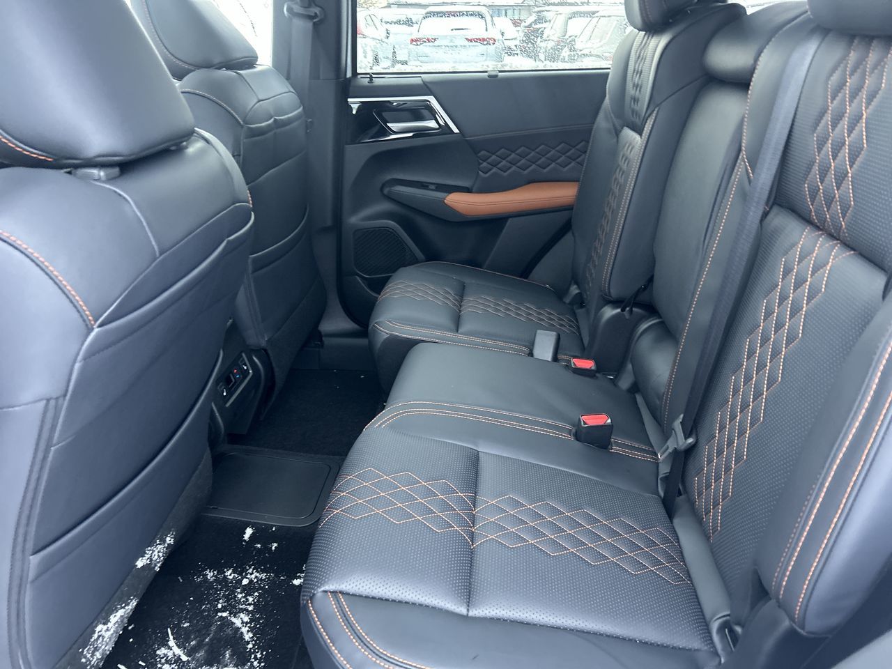 2025 Mitsubishi Outlander Plug-in Hybrid