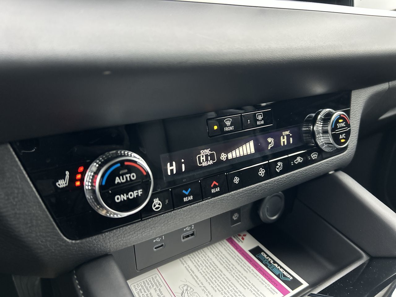 2025 Mitsubishi Outlander Plug-in Hybrid