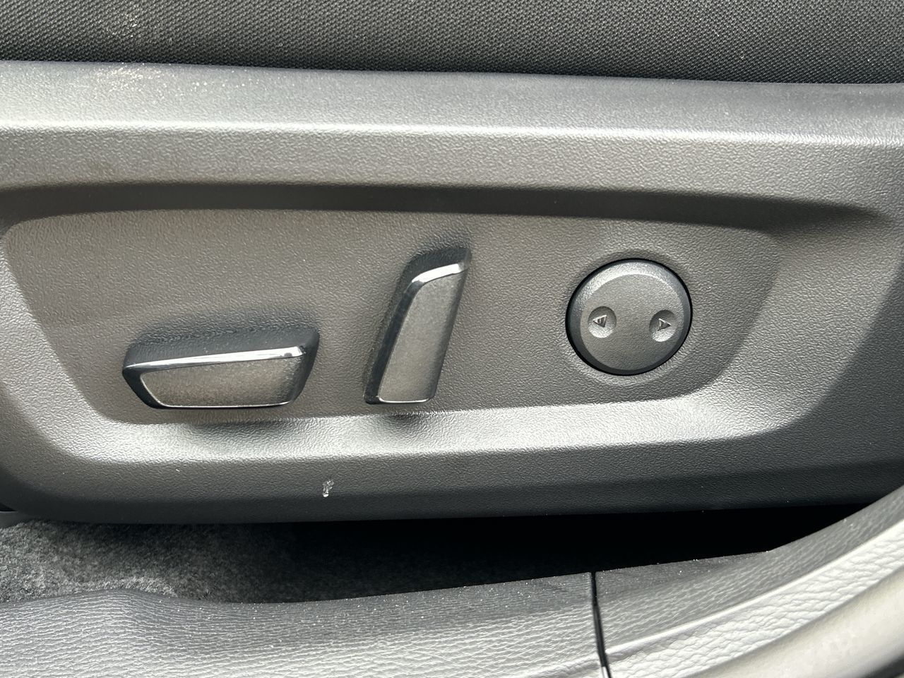 2026 Mitsubishi Outlander Plug-in Hybrid in Mississauga, Ontario