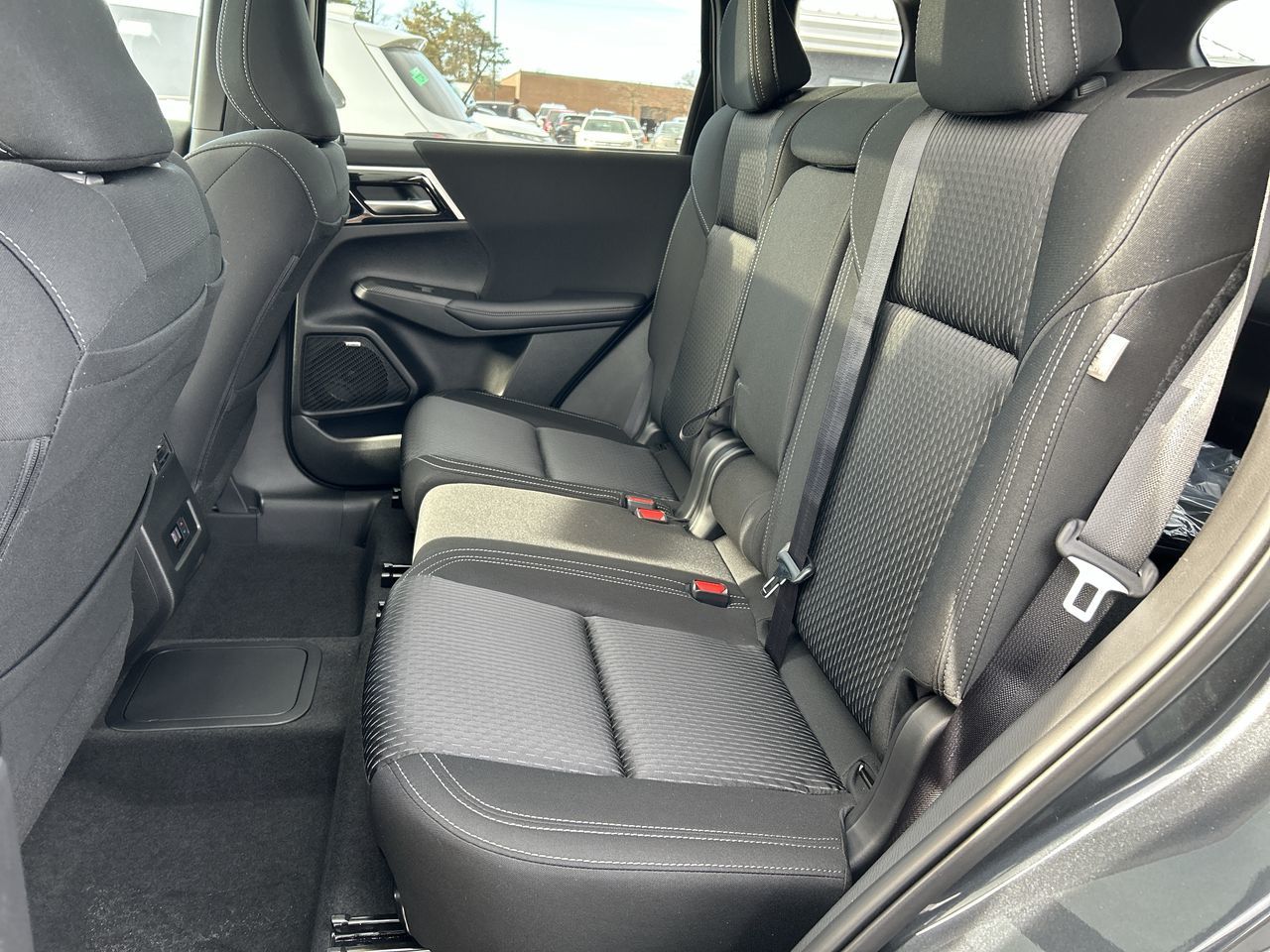 2026 Mitsubishi Outlander Plug-in Hybrid in Mississauga, Ontario