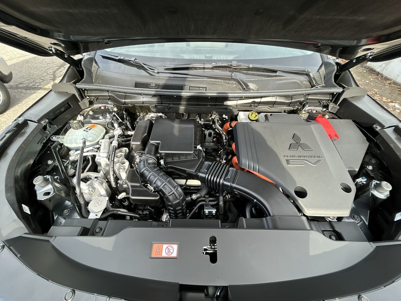 2026 Mitsubishi Outlander Plug-in Hybrid in Mississauga, Ontario
