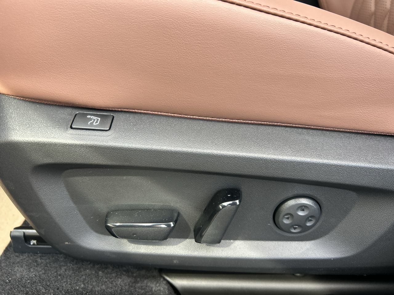 Mitsubishi Outlander Plug-in Hybrid  2026 à Mississauga, Ontario