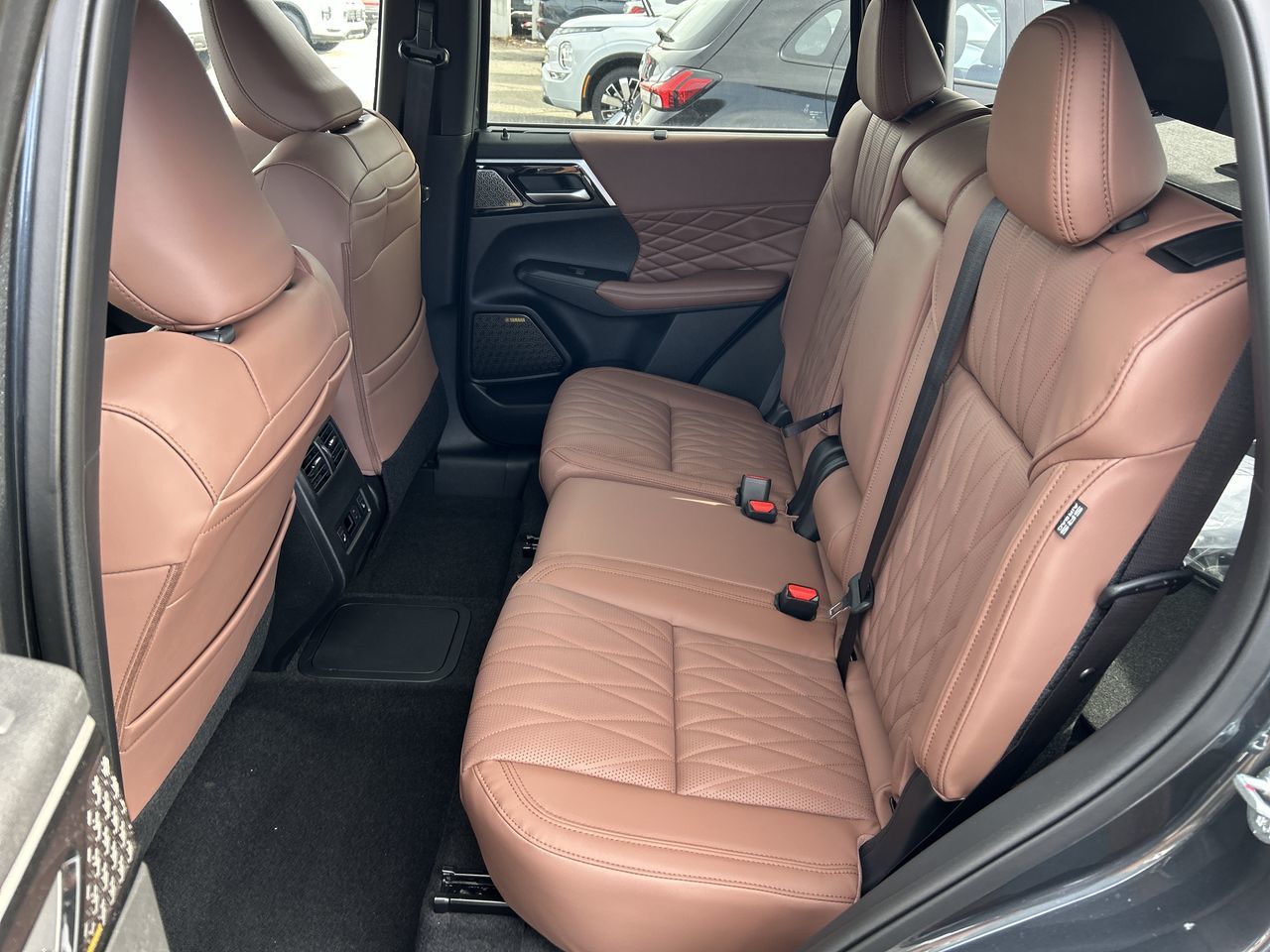 Mitsubishi Outlander Plug-in Hybrid  2026 à Mississauga, Ontario