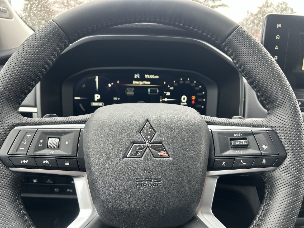 2026 Mitsubishi Outlander Plug-in Hybrid