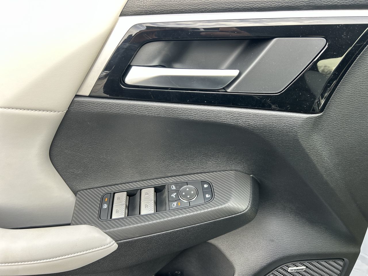 2026 Mitsubishi Outlander Plug-in Hybrid