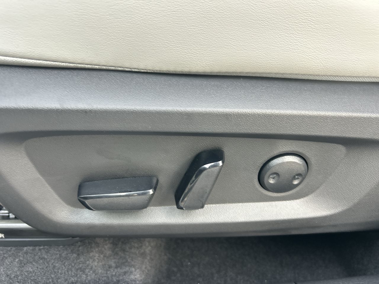 2026 Mitsubishi Outlander Plug-in Hybrid