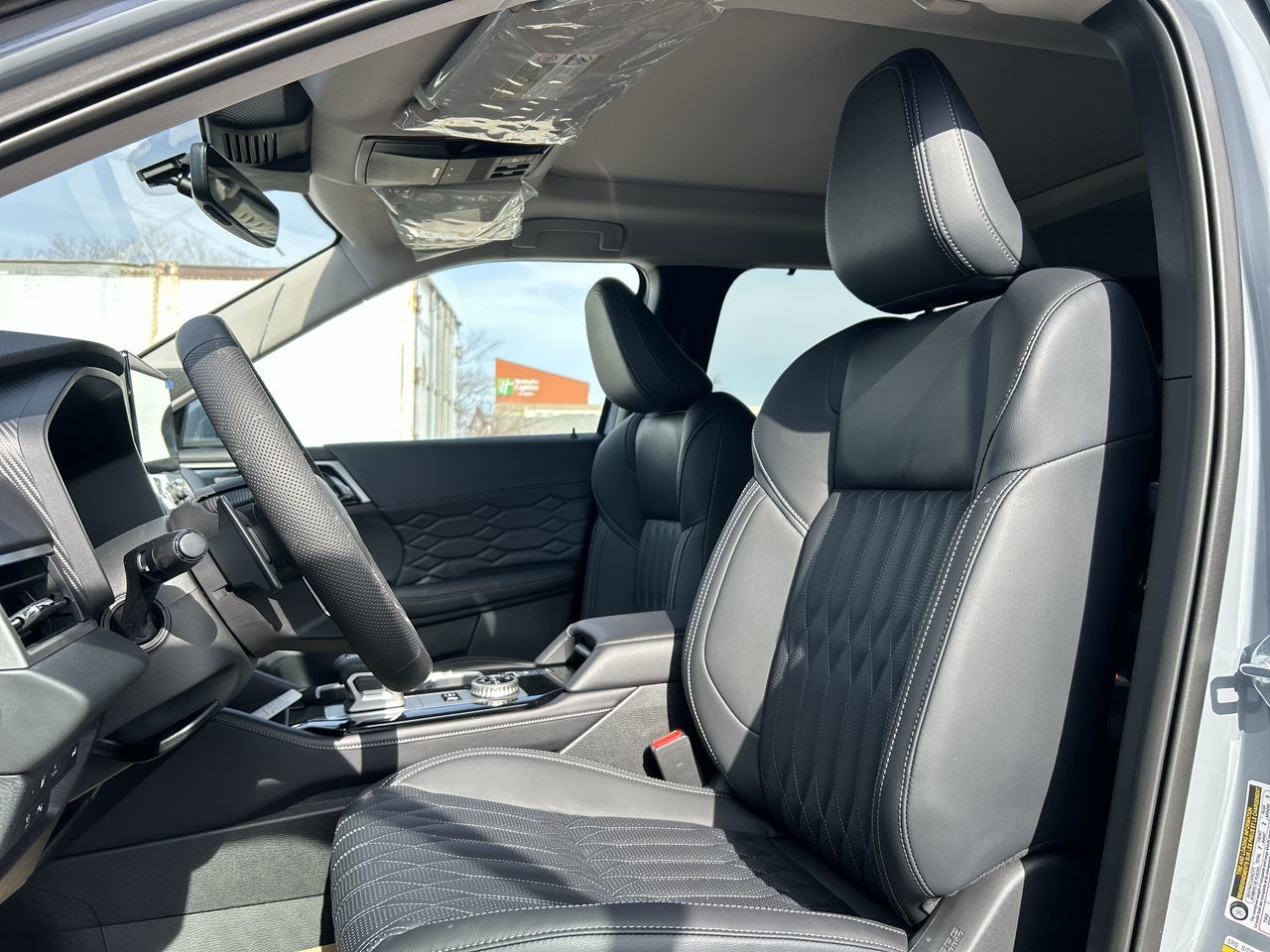 2026 Mitsubishi Outlander Plug-in Hybrid