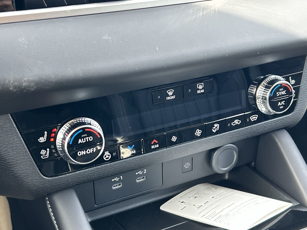 2026 Mitsubishi Outlander Plug-in Hybrid