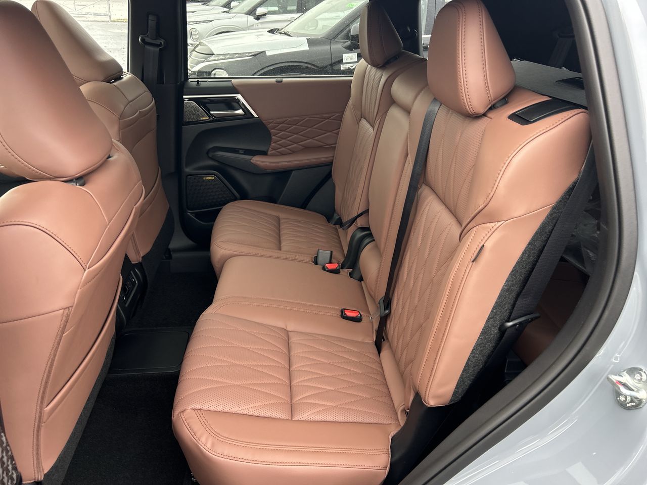 2026 Mitsubishi Outlander Plug-in Hybrid