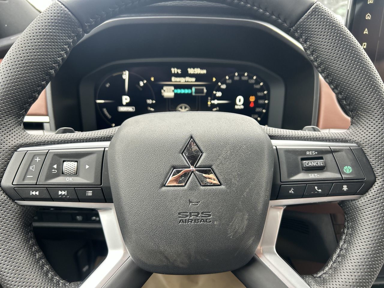 2026 Mitsubishi Outlander Plug-in Hybrid