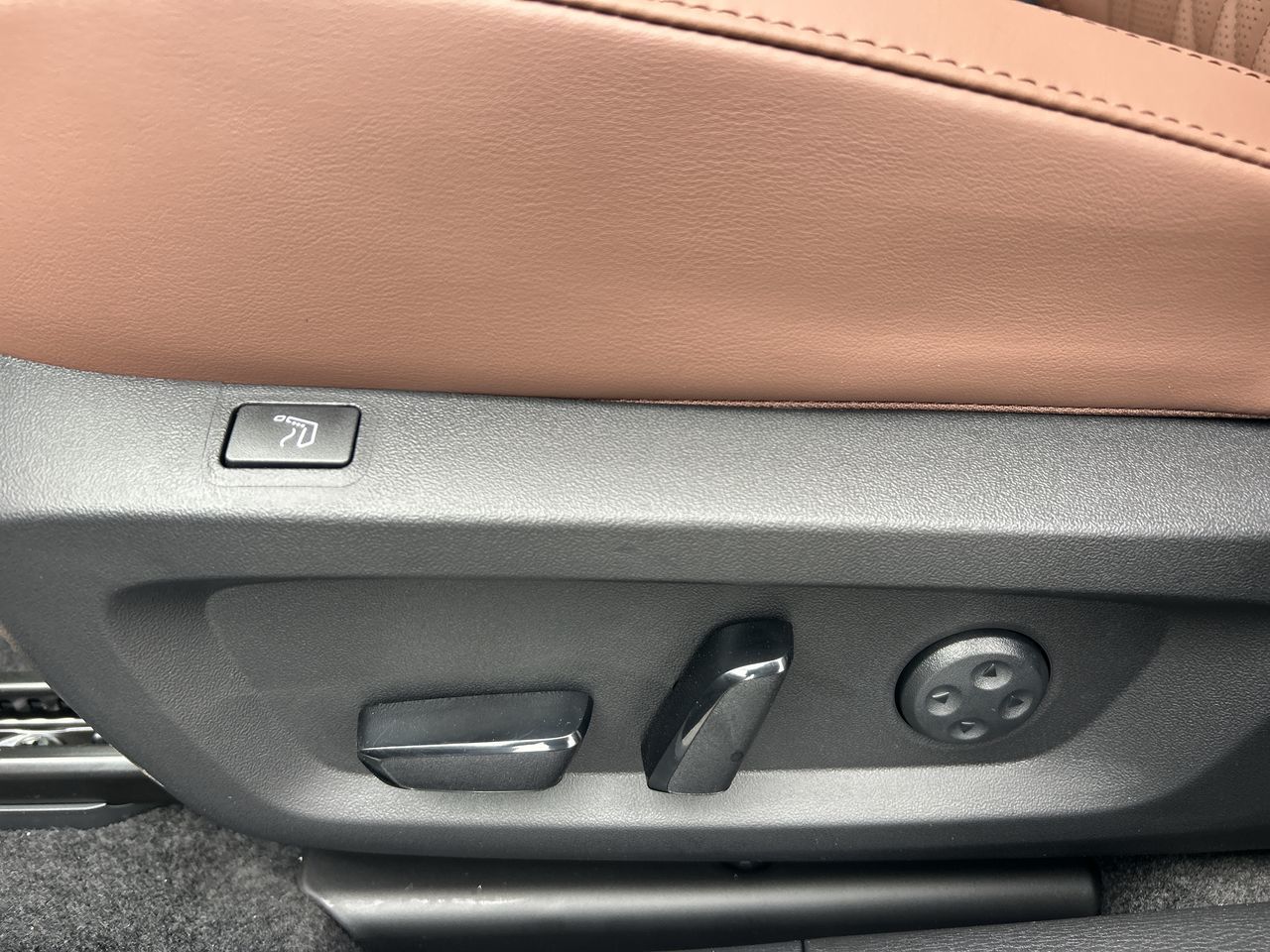 2026 Mitsubishi Outlander Plug-in Hybrid