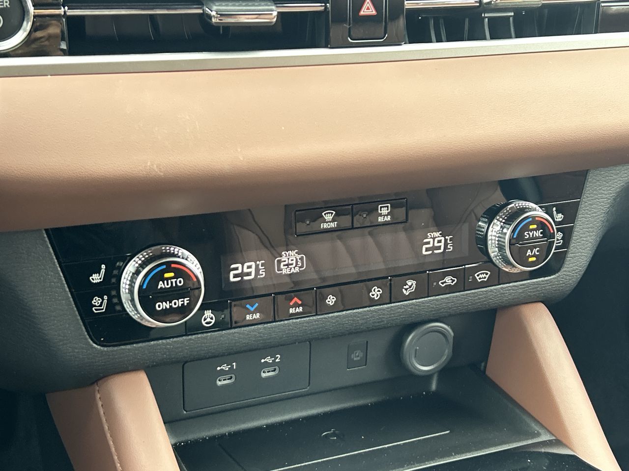 2026 Mitsubishi Outlander Plug-in Hybrid