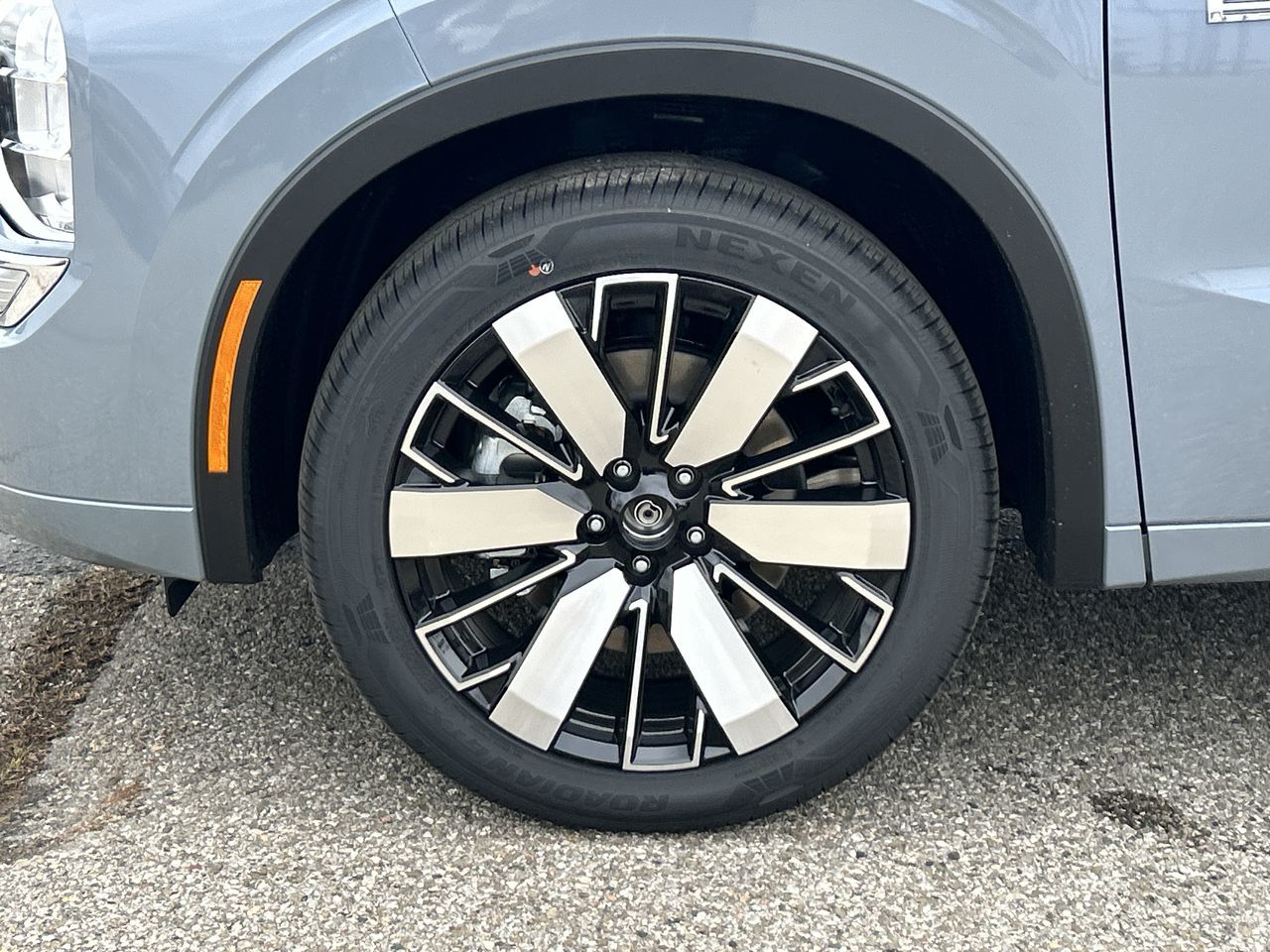 Mitsubishi Outlander Plug-in Hybrid  2026 à Mississauga, Ontario