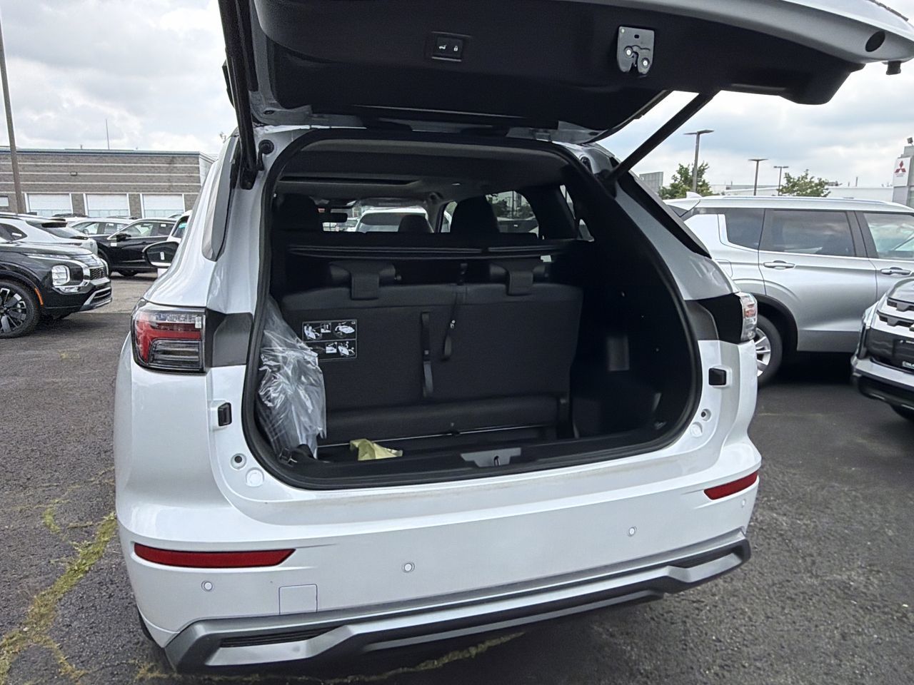 2026 Mitsubishi Outlander Plug-in Hybrid