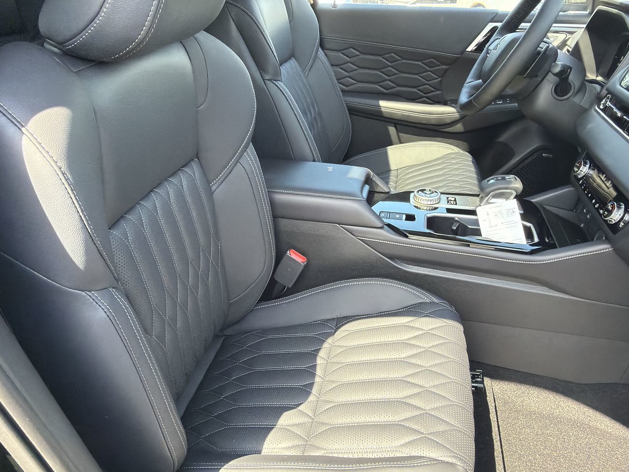 2026 Mitsubishi Outlander Plug-in Hybrid