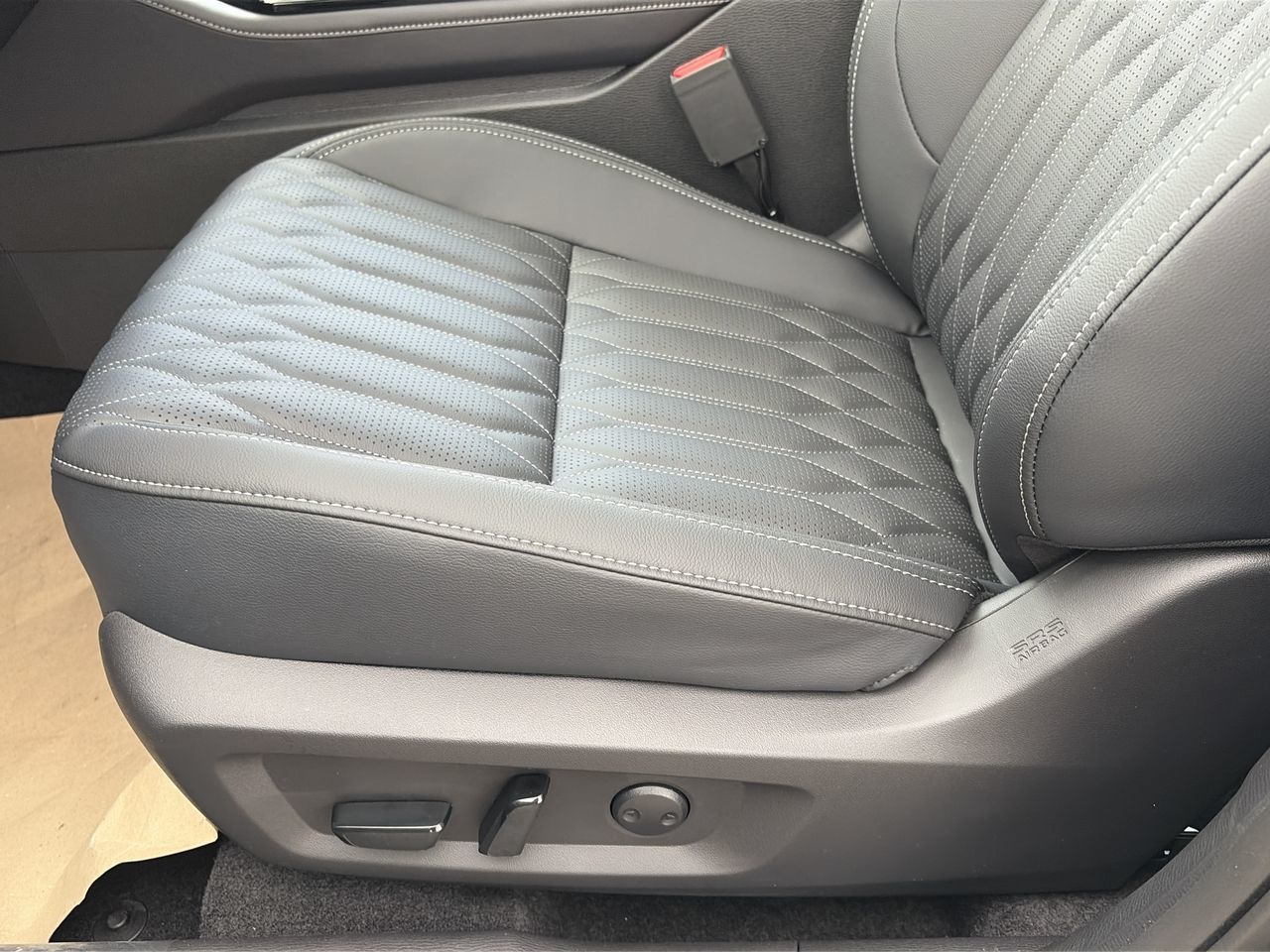2026 Mitsubishi Outlander Plug-in Hybrid in Mississauga, Ontario